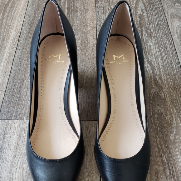 📌SOLD📌 Marc Fisher LTD Zala Pump - Picture 2 of 8
